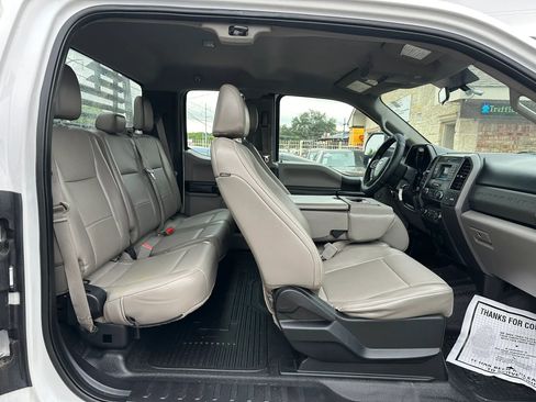 Used 2019 Ford F250 XL w/ Power Equipment Group AWD/4WD image 15
