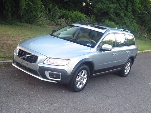 Used 2009 Volvo XC70 3.2 AWD/4WD image 25