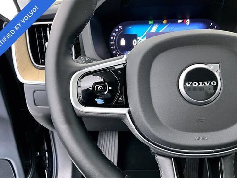 Certified 2026 Volvo XC60 B5 Plus AWD/4WD image 24