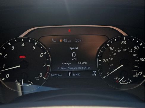 Used 2024 Nissan Frontier SV w/ SV Convenience Package image 30