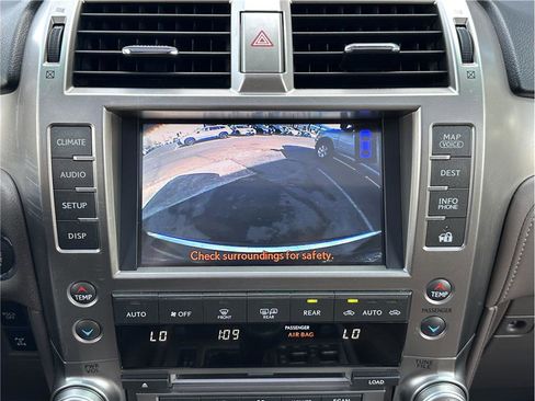 Used 2013 Lexus GX 460 image 27