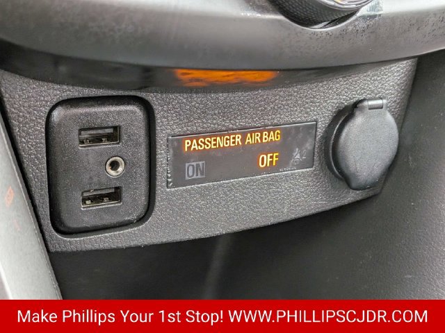 Used 2022 Chevrolet Trax LT w/ Driver Confidence Package AWD/4WD image 21