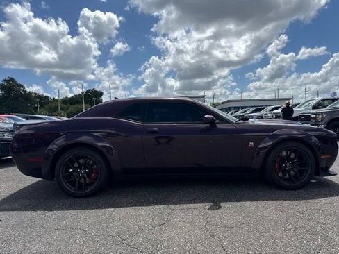 Used 2022 Dodge Challenger R/T Scat Pack RWD image 5