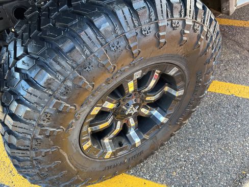 Used 2021 Jeep Wrangler Unlimited Sahara image 21