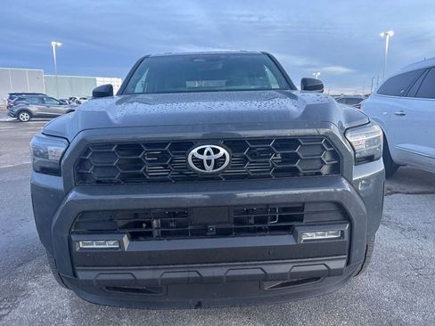 Used 2025 Toyota 4Runner TRD Off-Road Premium image 3