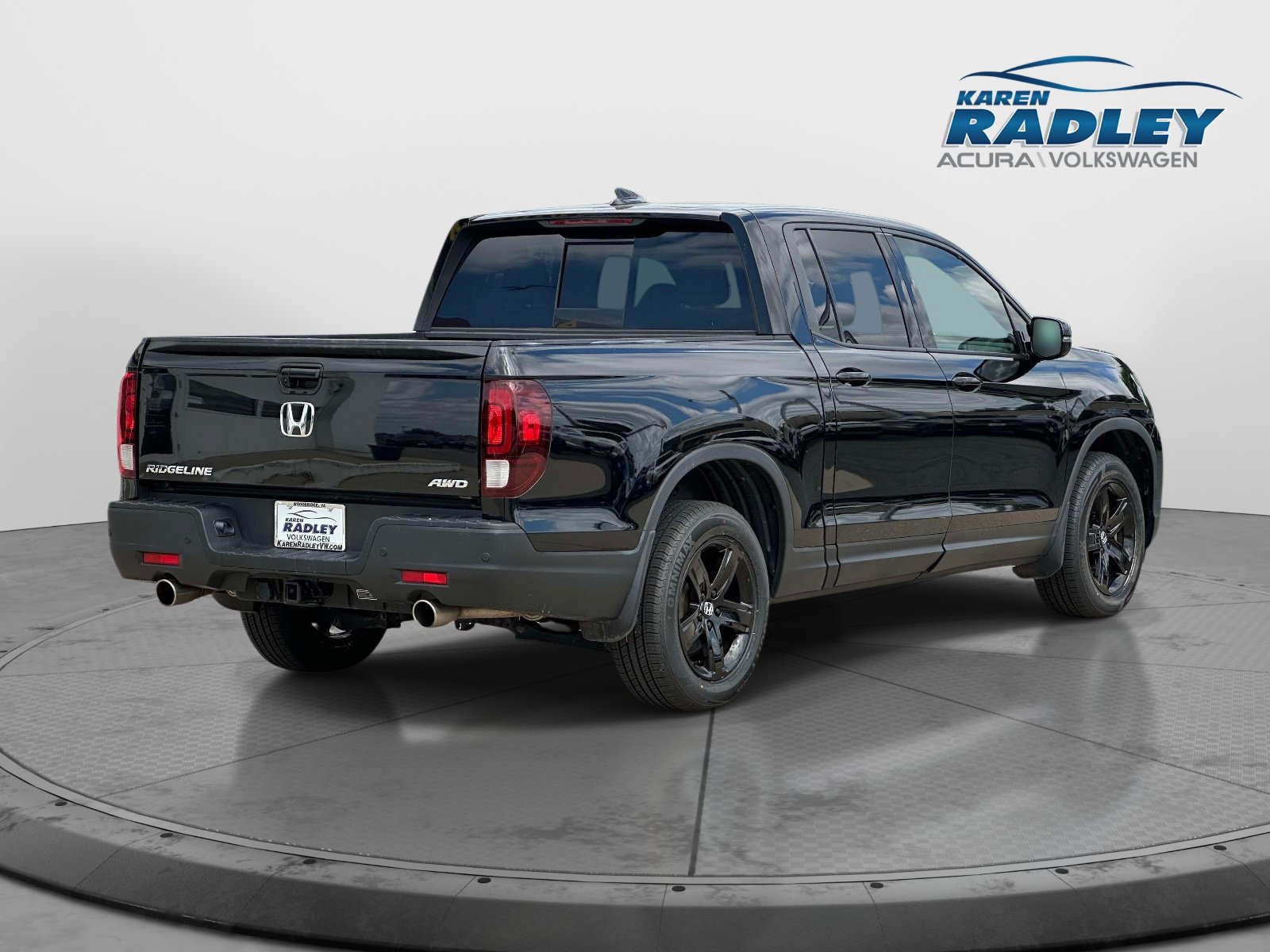 Used 2023 Honda Ridgeline Black Edition image 2