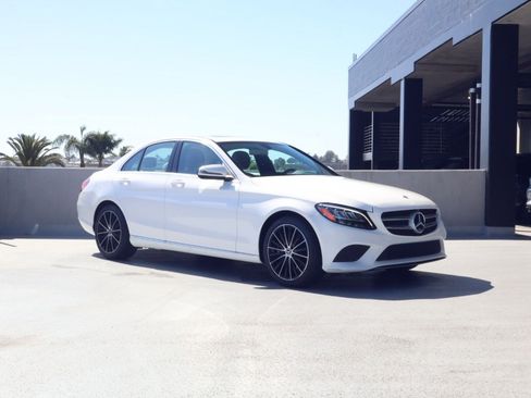 Used 2019 Mercedes-Benz C 300 Sedan image 7