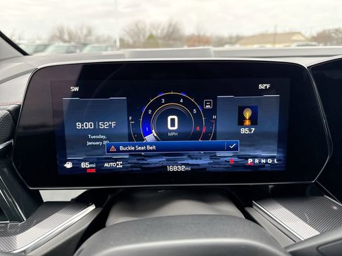 Used 2025 Chevrolet Suburban RST w/ Sun And Tow Package image 10