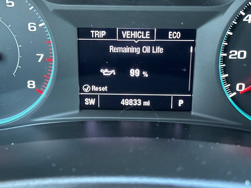 Used 2024 Chevrolet Malibu LT FWD image 32