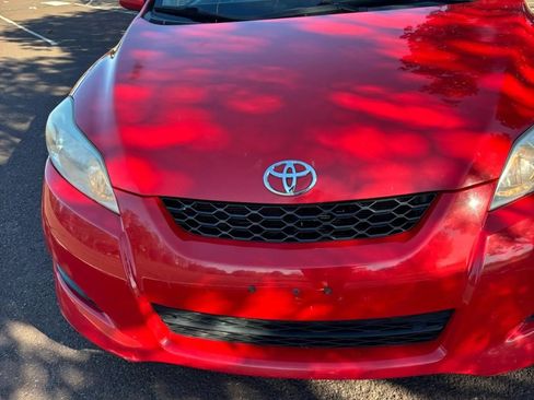 Used 2010 Toyota Matrix image 8