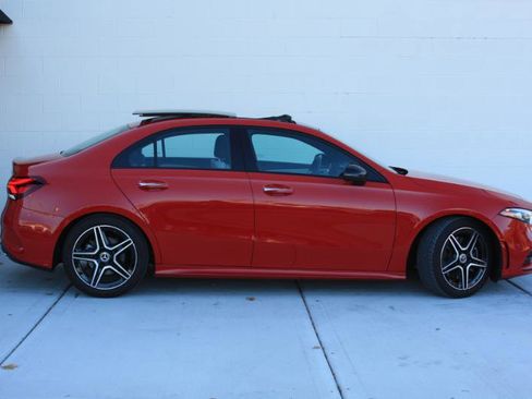 Used 2019 Mercedes-Benz A 220 4MATIC image 6