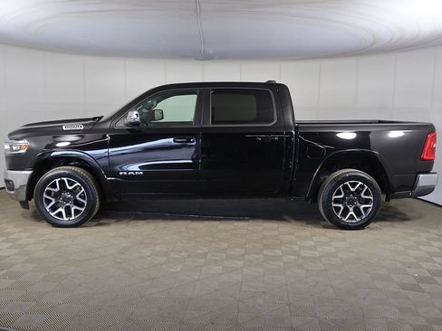 Used 2025 RAM 1500 Laramie AWD/4WD image 15