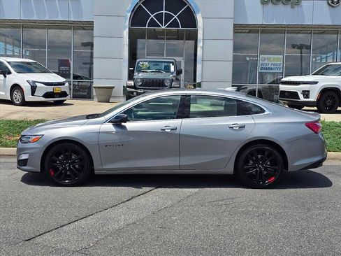 Used 2023 Chevrolet Malibu LT w/ Redline Edition FWD image 22