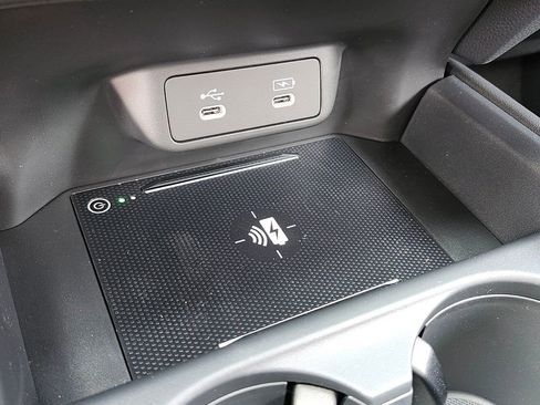 New 2026 Honda HR-V LX image 17