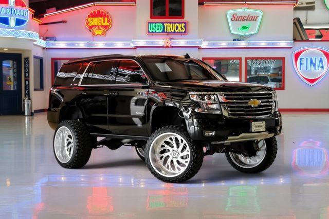 Used 2017 Chevrolet Tahoe LT AWD/4WD image 1