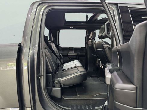 Used 2020 Ford F150 Platinum w/ Equipment Group 701A Luxury AWD/4WD image 36