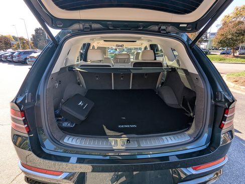 Used 2023 Genesis GV80 2.5T w/ Advanced Package image 15