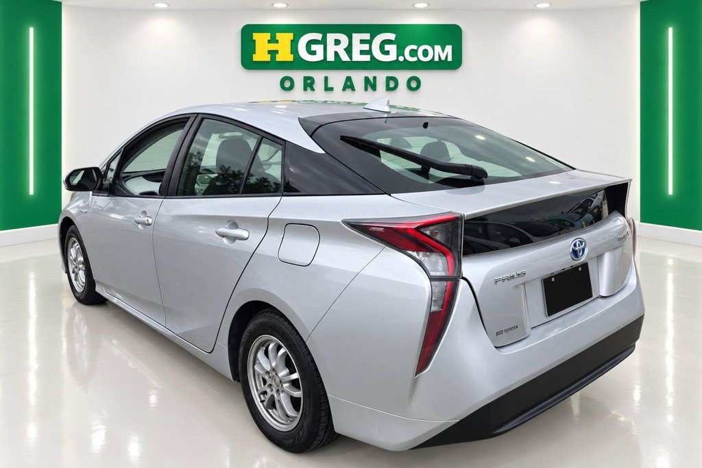 Used 2017 Toyota Prius Three FWD image 2