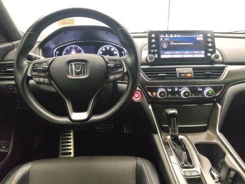 Used 2018 Honda Accord Sport image 22