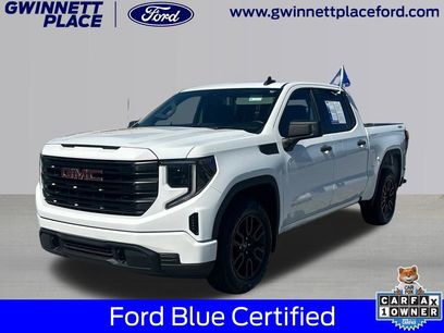 Used 2024 GMC Sierra 1500 Pro w/ Graphite Edition