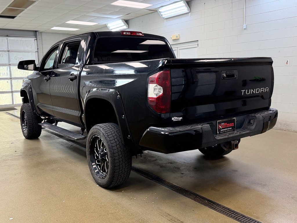 Used 2014 Toyota Tundra SR5 w/ SR5 Upgrade Package AWD/4WD image 8