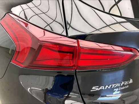 Used 2019 Hyundai Santa Fe SEL AWD/4WD image 26