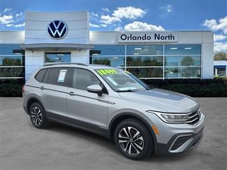 Used 2022 Volkswagen Tiguan S image 1