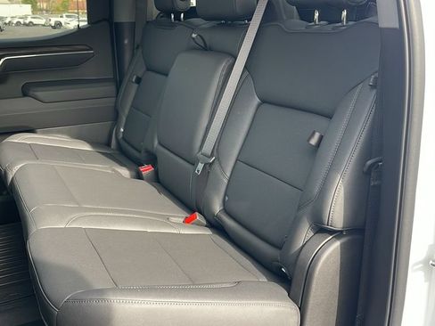 New 2026 GMC Sierra 1500 SLT w/ SLT Premium Plus Package AWD/4WD image 16