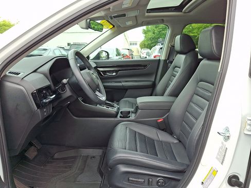 Used 2024 Honda CR-V EX-L image 13