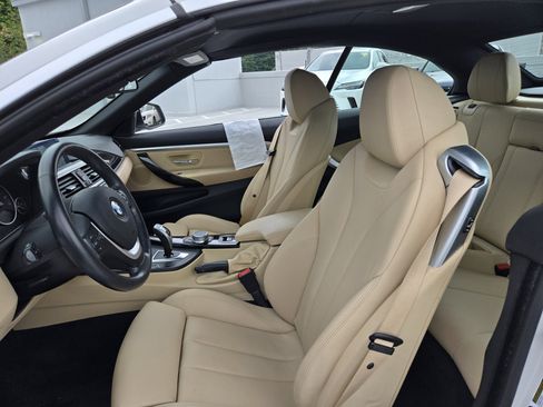 Used 2019 BMW 430i Convertible RWD image 12