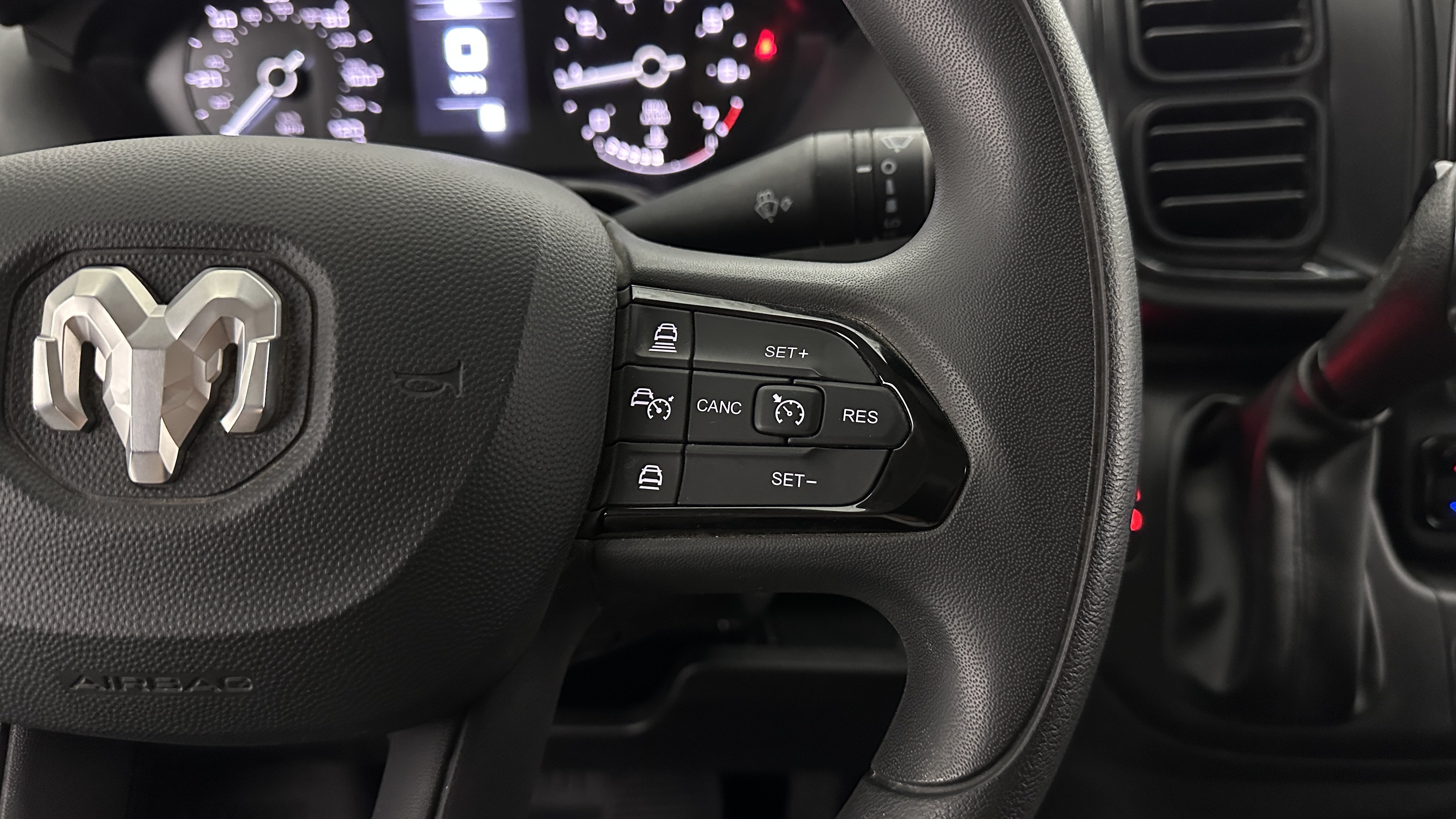 Used 2026 RAM ProMaster 2500 w/ Convenience Group FWD image 13