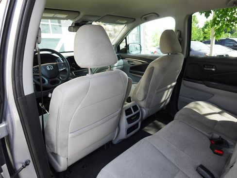 Used 2020 Honda Pilot EX image 27