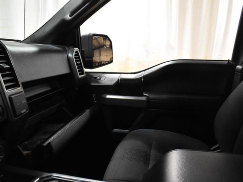 Used 2020 Ford F150 XLT w/ Equipment Group 302A Luxury image 8