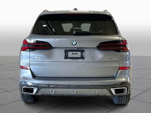 Used 2025 BMW X5 xDrive40i image 5