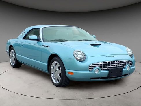 Used 2002 Ford Thunderbird RWD image 10