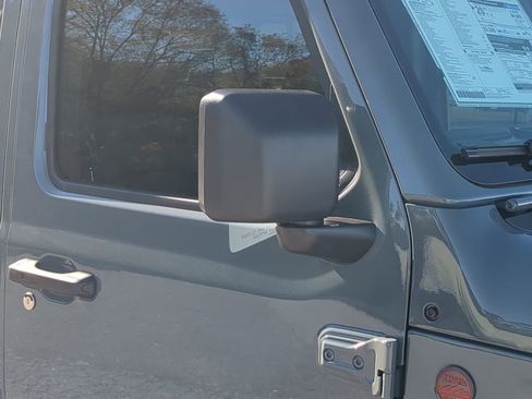 New 2026 Jeep Wrangler Unlimited Rubicon image 10