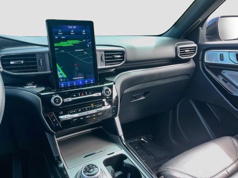 Used 2021 Ford Explorer ST w/ Equipment Group 401A AWD/4WD image 24