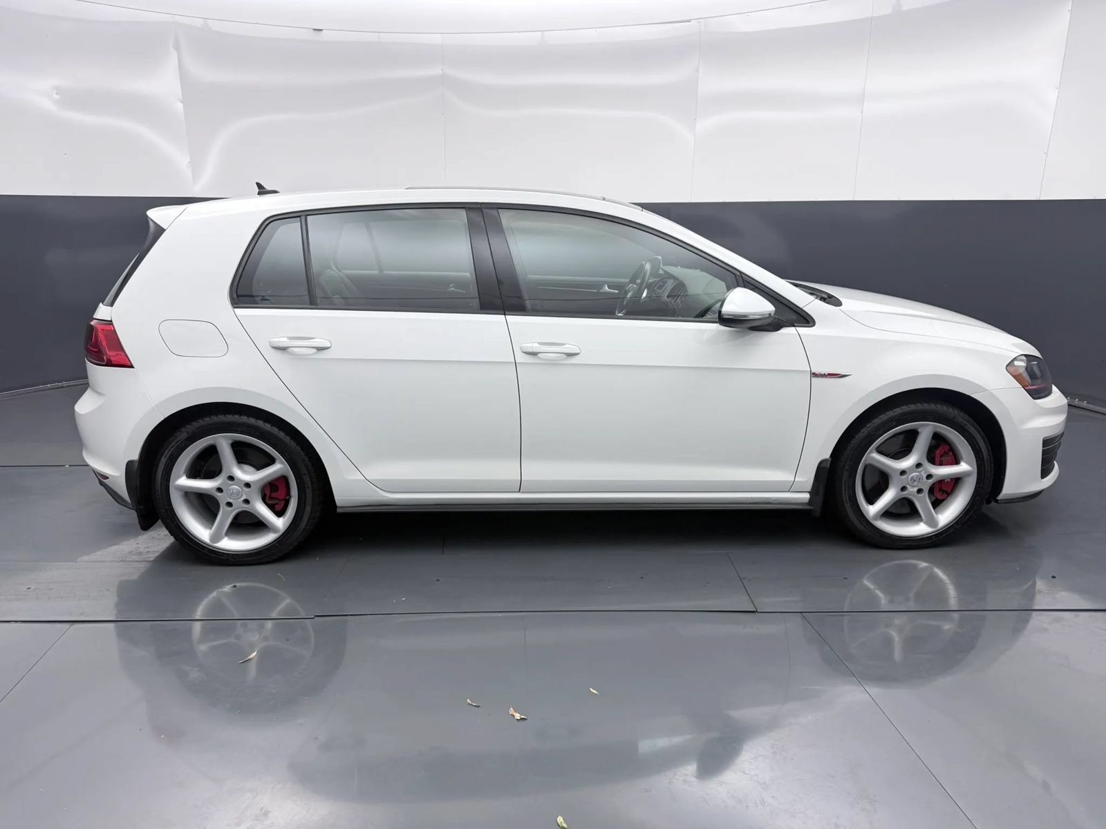 Used 2016 Volkswagen GTI Autobahn w/ Lighting Package (SEL) FWD image 8