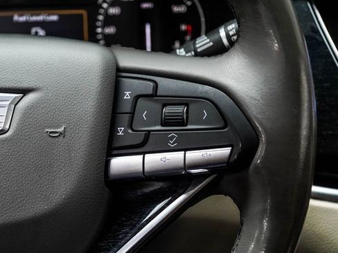 Used 2022 Cadillac XT6 Premium Luxury AWD/4WD image 28