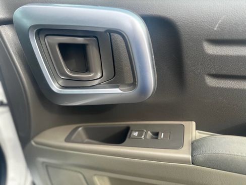 Used 2006 Honda Ridgeline RT image 24