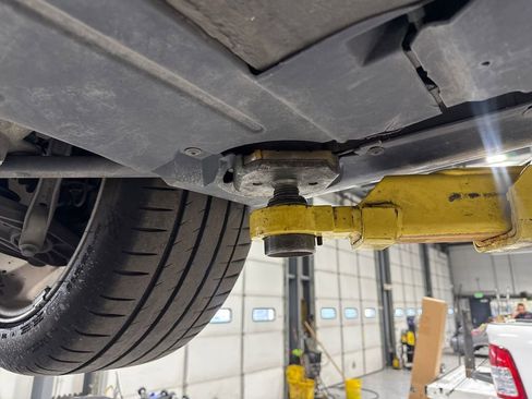 Used 2004 Porsche 911 Carrera image 34