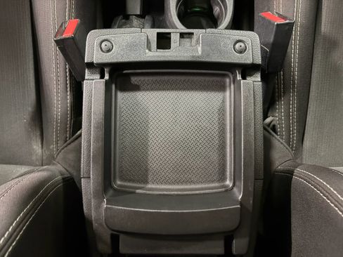 Used 2015 Jeep Wrangler Unlimited Sahara w/ Connectivity Group image 42