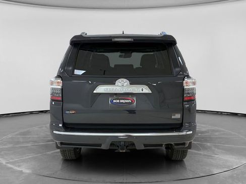 Used 2024 Toyota 4Runner Limited AWD/4WD image 4