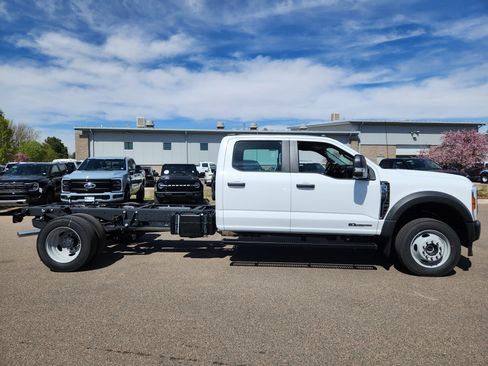 New 2025 Ford F550 4x4 Crew Cab Super Duty image 9