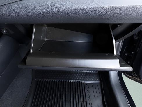 Certified 2023 Toyota Corolla LE image 30