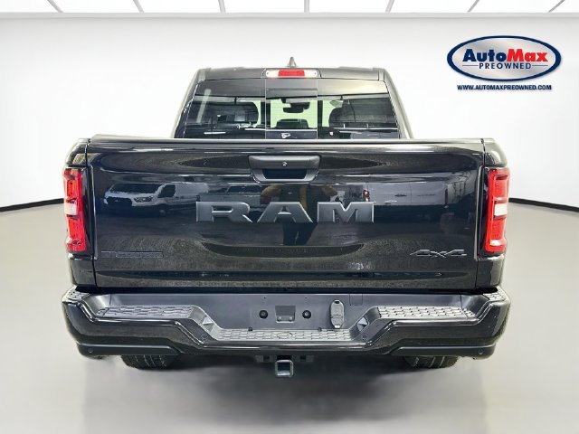 Used 2025 RAM 1500 Big Horn AWD/4WD image 7