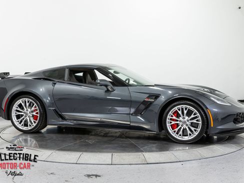 Used 2017 Chevrolet Corvette Z06 RWD image 23