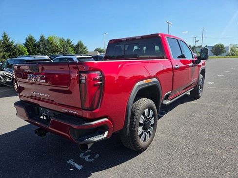 Used 2024 GMC Sierra 2500 Denali w/ Denali Reserve Package AWD/4WD image 17