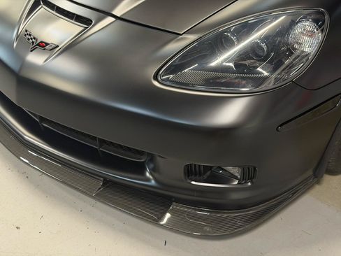 Used 2013 Chevrolet Corvette Z06 w/ 3LZ Preferred Equipment Group RWD image 14