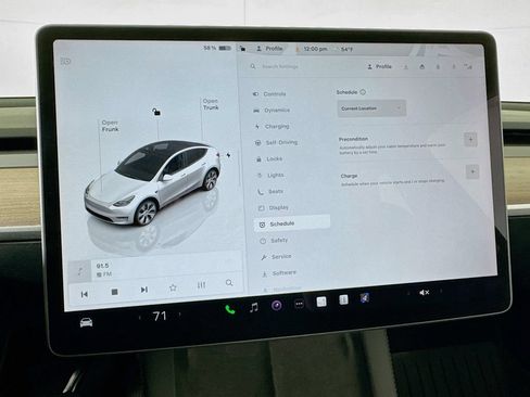 Used 2023 Tesla Model Y Long Range AWD/4WD image 40